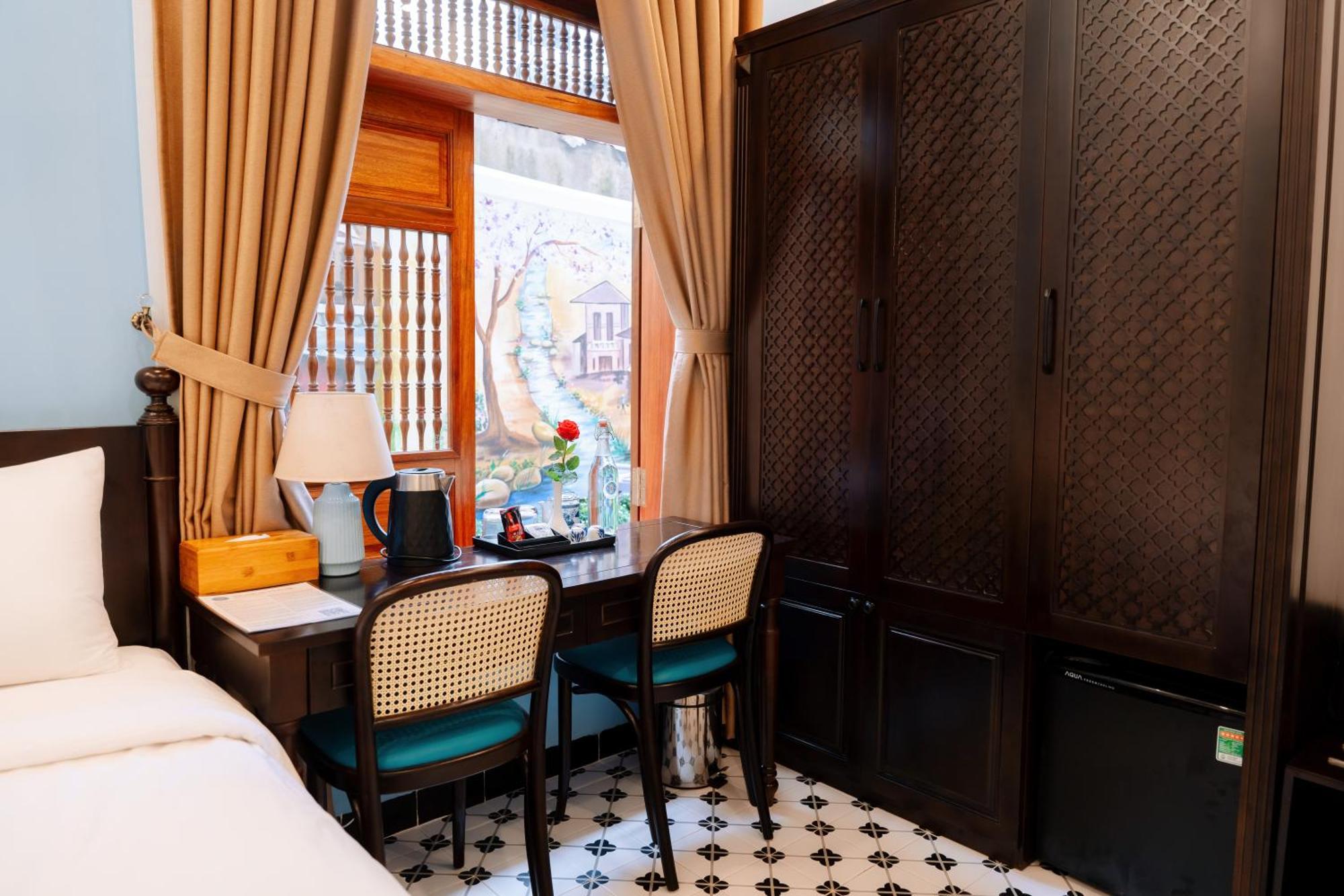 75 Garden Inn Хуе Екстериор снимка